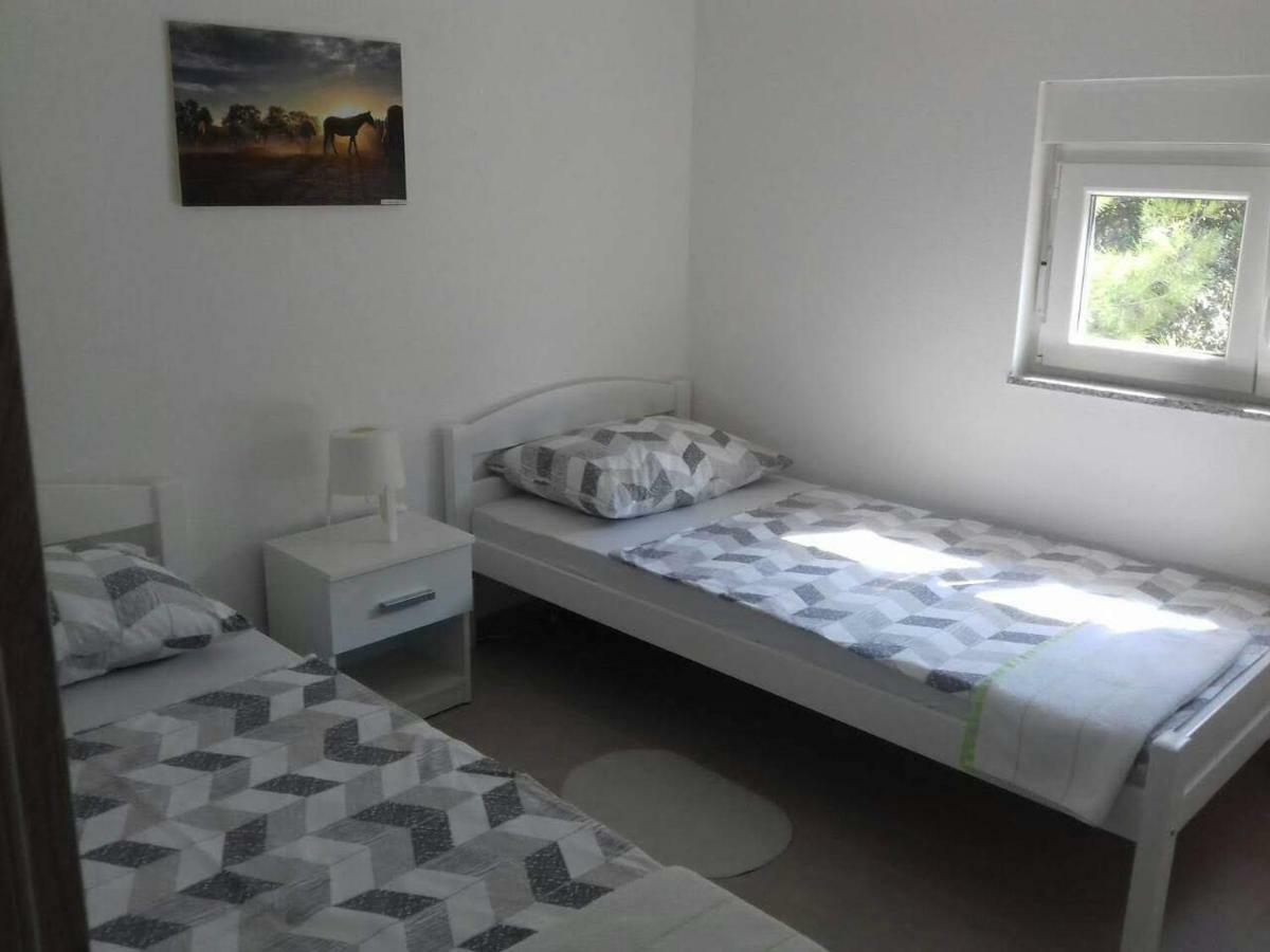Apartman Bunaric Вир Экстерьер фото